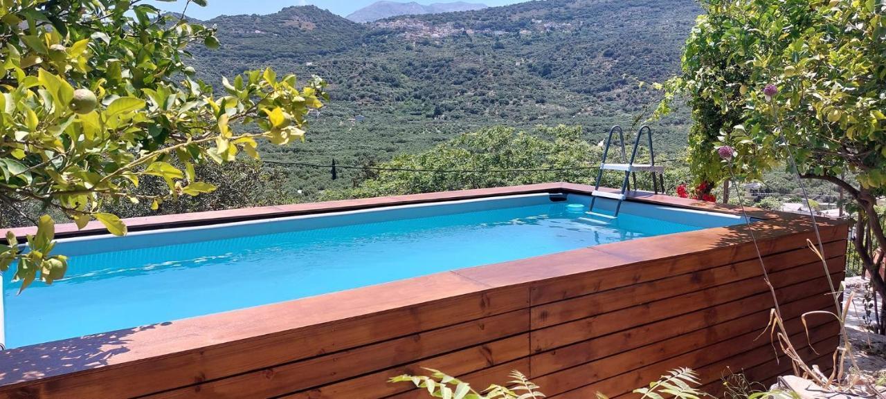 Villa Sarichel Nikithianos ภายนอก รูปภาพ