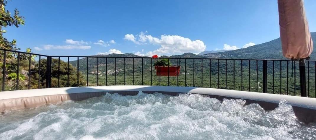 Villa Sarichel Nikithianos ภายนอก รูปภาพ